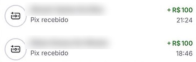 Dois Pix recebidos de R$ 100, às 18h46 e às 21h24